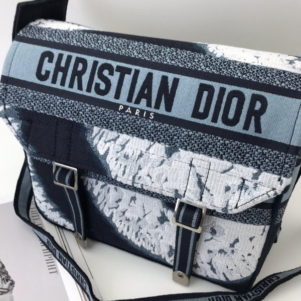 картинка Сумка Dior Camp от магазина Papa Brandoff
