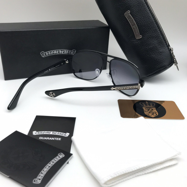 картинка Очки Chrome Hearts BONEYARD I от магазина Papa Brandoff