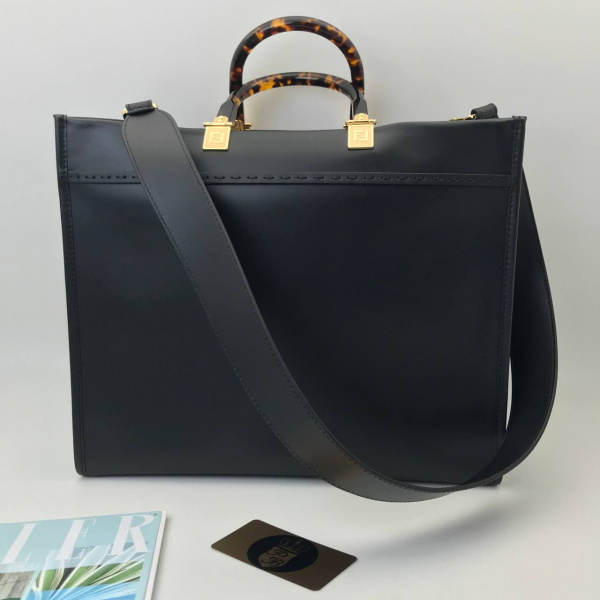 картинка Сумка-тоут Fendi Sunshine Black от магазина Papa Brandoff