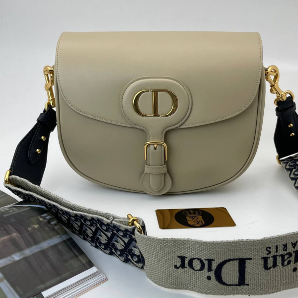 картинка Сумка Dior Bobby 27 Beige от магазина Papa Brandoff