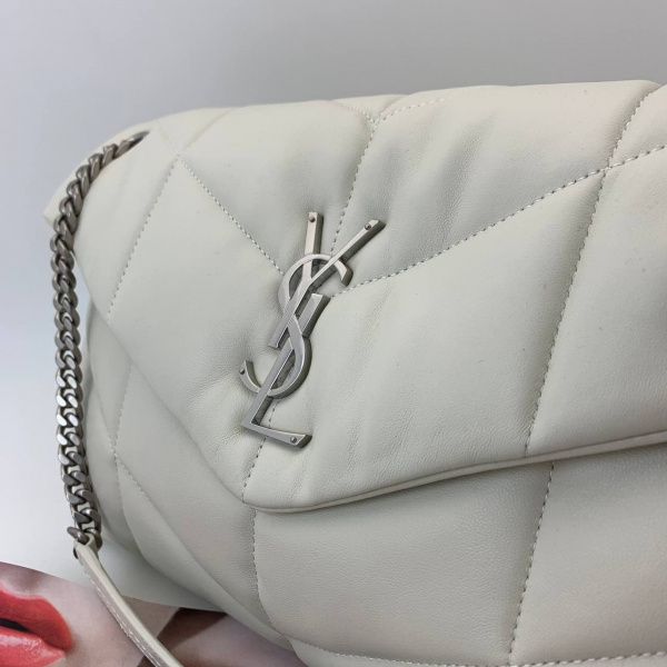 картинка Сумка Saint Laurent Loulou Big White от магазина Papa Brandoff