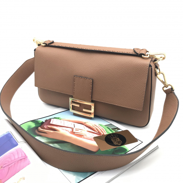 Сумка Fendi Baguette 