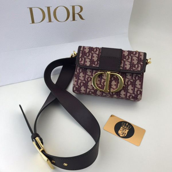 картинка Сумка Dior Montaigne Red от магазина Papa Brandoff