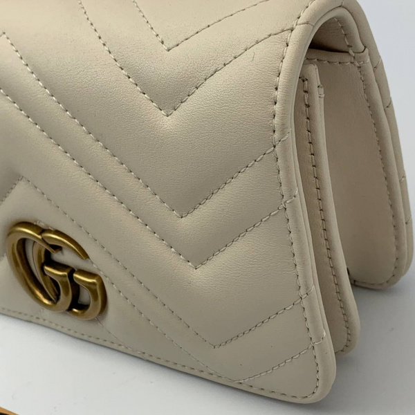 Сумка Gucci GG Marmont маленькая Белая
