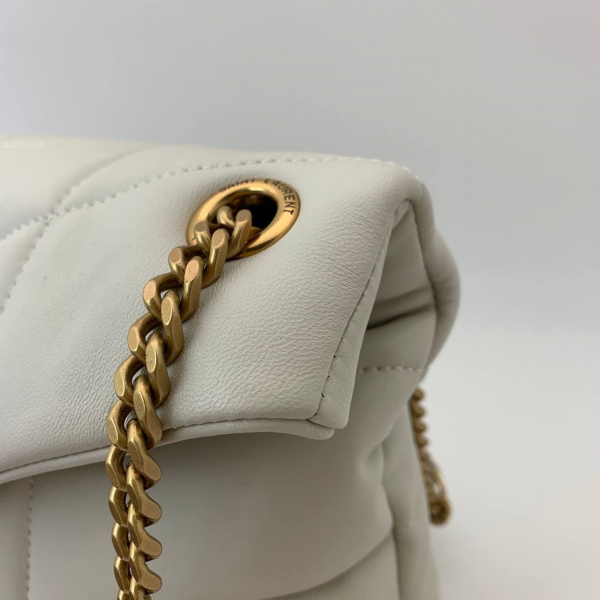 картинка Сумка Saint Laurent Loulou Small White от магазина Papa Brandoff