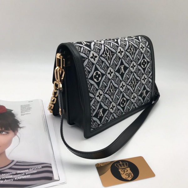 картинка Сумка Yves Saint Laurent от магазина Papa Brandoff