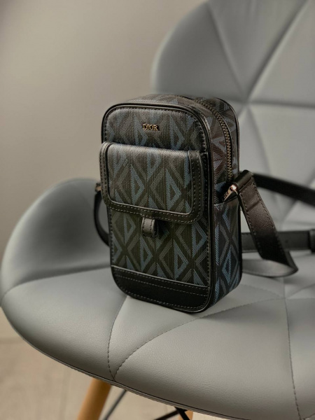Сумка Dior Hit The Road (черная)