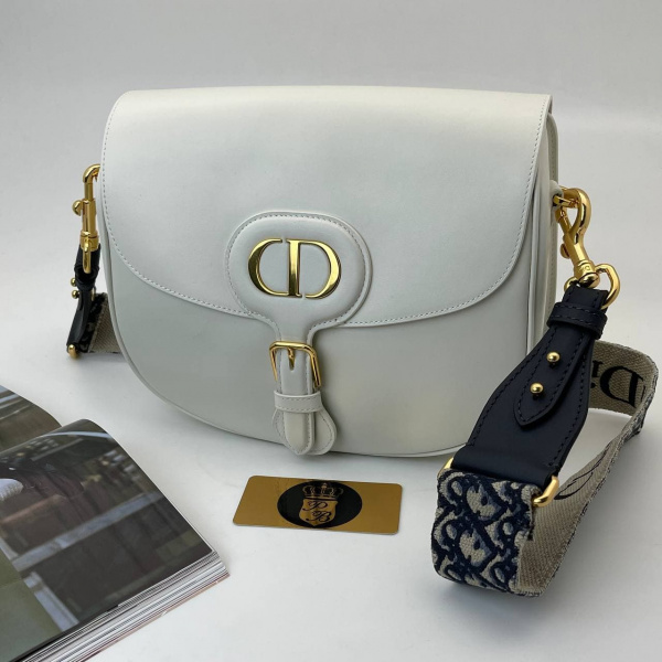 картинка Сумка Dior Bobby 27 White от магазина Papa Brandoff