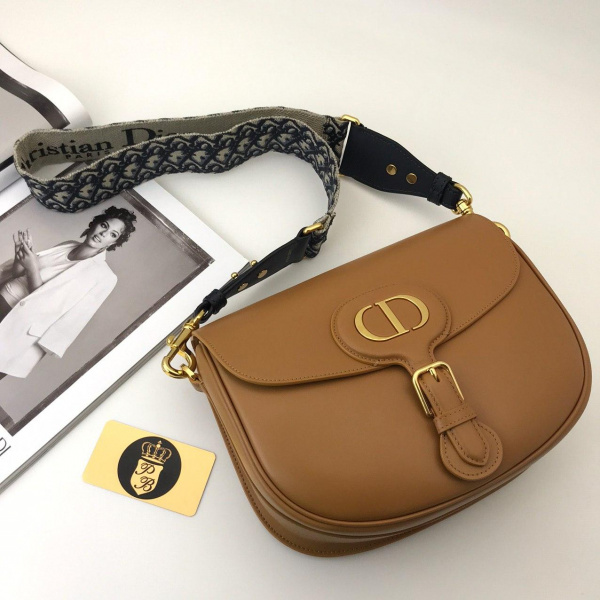 картинка Сумка Dior Bobby 27 Brown от магазина Papa Brandoff