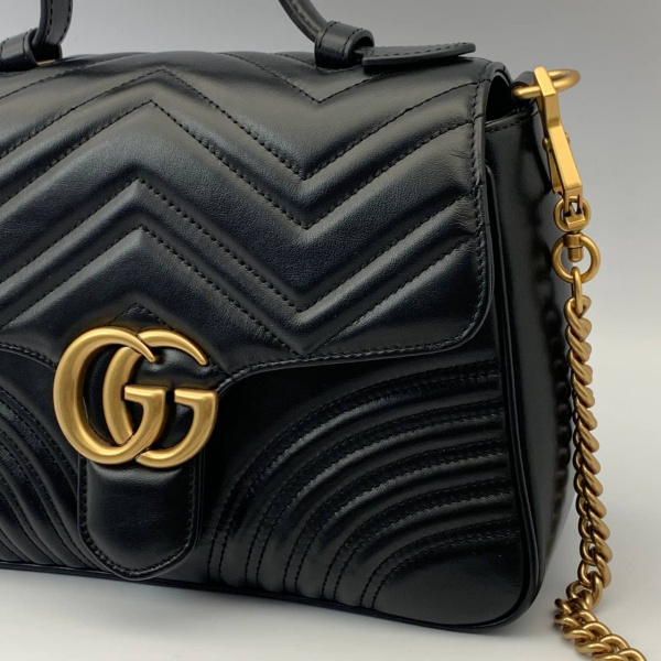 Сумка-тоут Gucci GG Marmont среднего размера