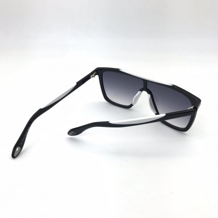 картинка Очки GIVENCHY 7040/S Blue от магазина Papa Brandoff