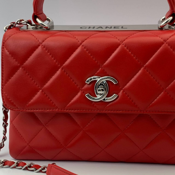 Сумка Chanel 24x18x9 красная
