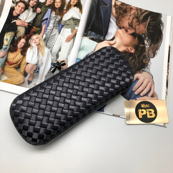 Сумка Bottega Veneta  STRETCH KNOT черный
