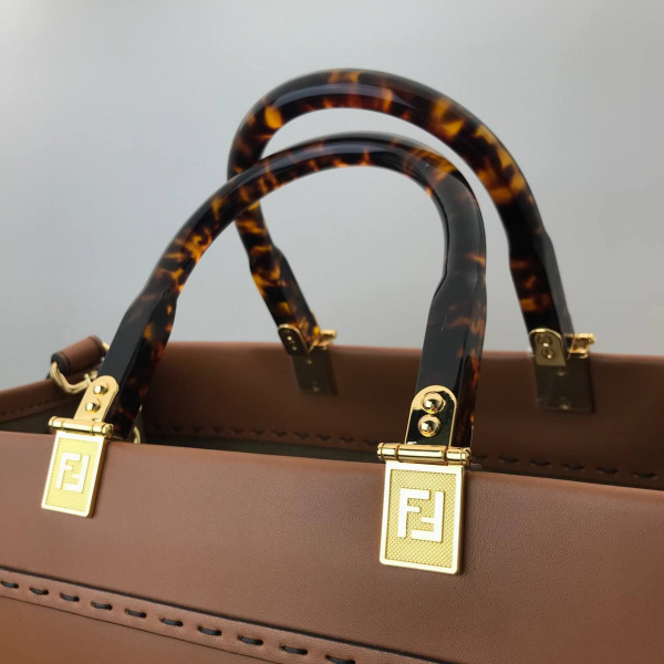 картинка Сумка-тоут Fendi Sunshine Brown от магазина Papa Brandoff