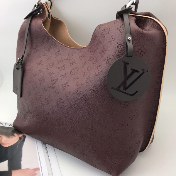 картинка Сумка Louis Vuitton Carmel  от магазина Papa Brandoff