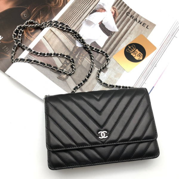 Сумка Chanel Woc гладкая кожа черный