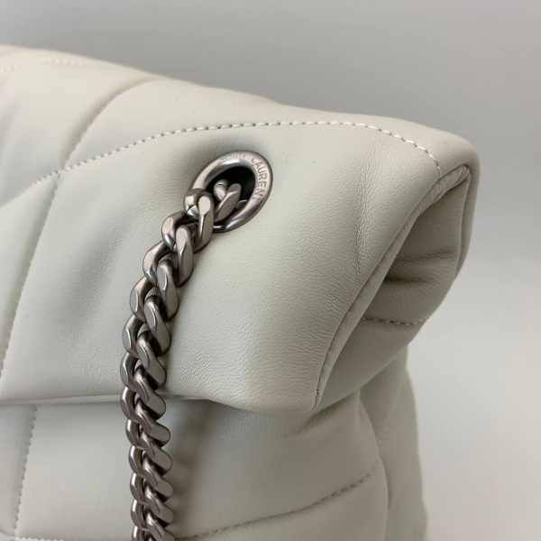 картинка Сумка Saint Laurent Loulou Big White от магазина Papa Brandoff