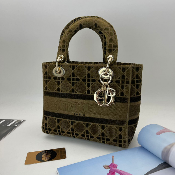 картинка Сумка Dior Khaki от магазина Papa Brandoff