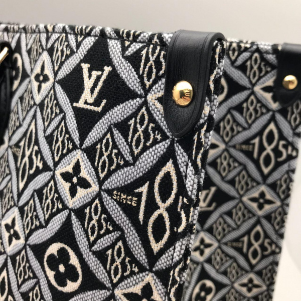 картинка Сумка Louis Vuitton Onthego GM от магазина Papa Brandoff