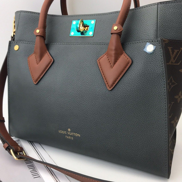 картинка Сумка Louis Vuitton On my Side от магазина Papa Brandoff