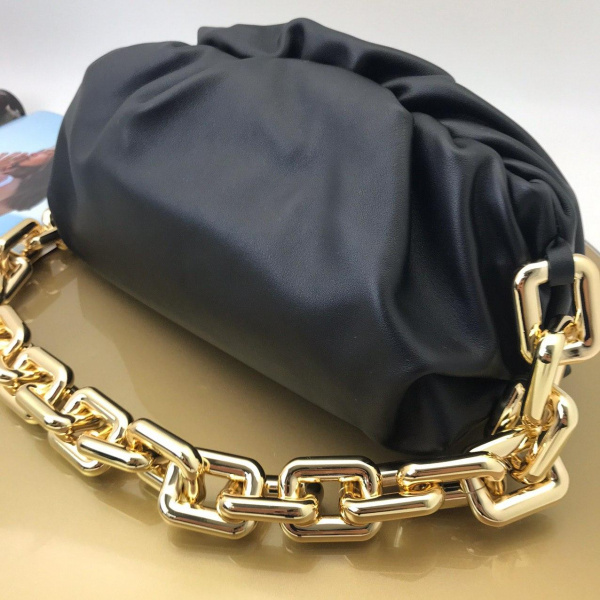 картинка Клатч Bottega Venetta Black от магазина Papa Brandoff