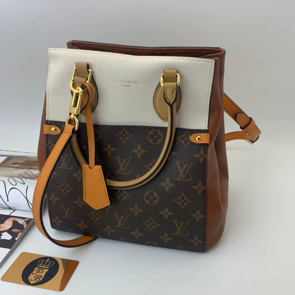 Cумка Louis Vuitton Fold размера MM