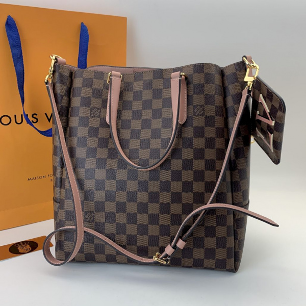 картинка Сумка Louis Vuitton Belmont MM от магазина Papa Brandoff