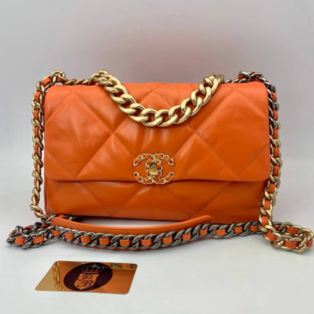 картинка Сумка Chanel 19 от магазина Papa Brandoff