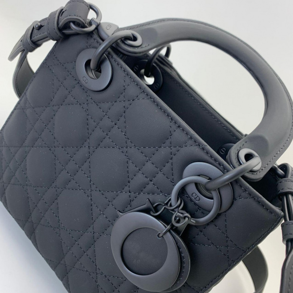 картинка Сумка Dior Lady Black от магазина Papa Brandoff