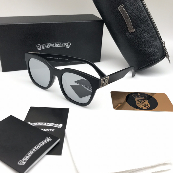 картинка Очки Chrome Hearts INFLATABLE DATE от магазина Papa Brandoff